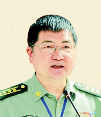 颜晓峰 天津大学马克思主义学院院长，国防大学原教研室主任、少将、博士生导师。